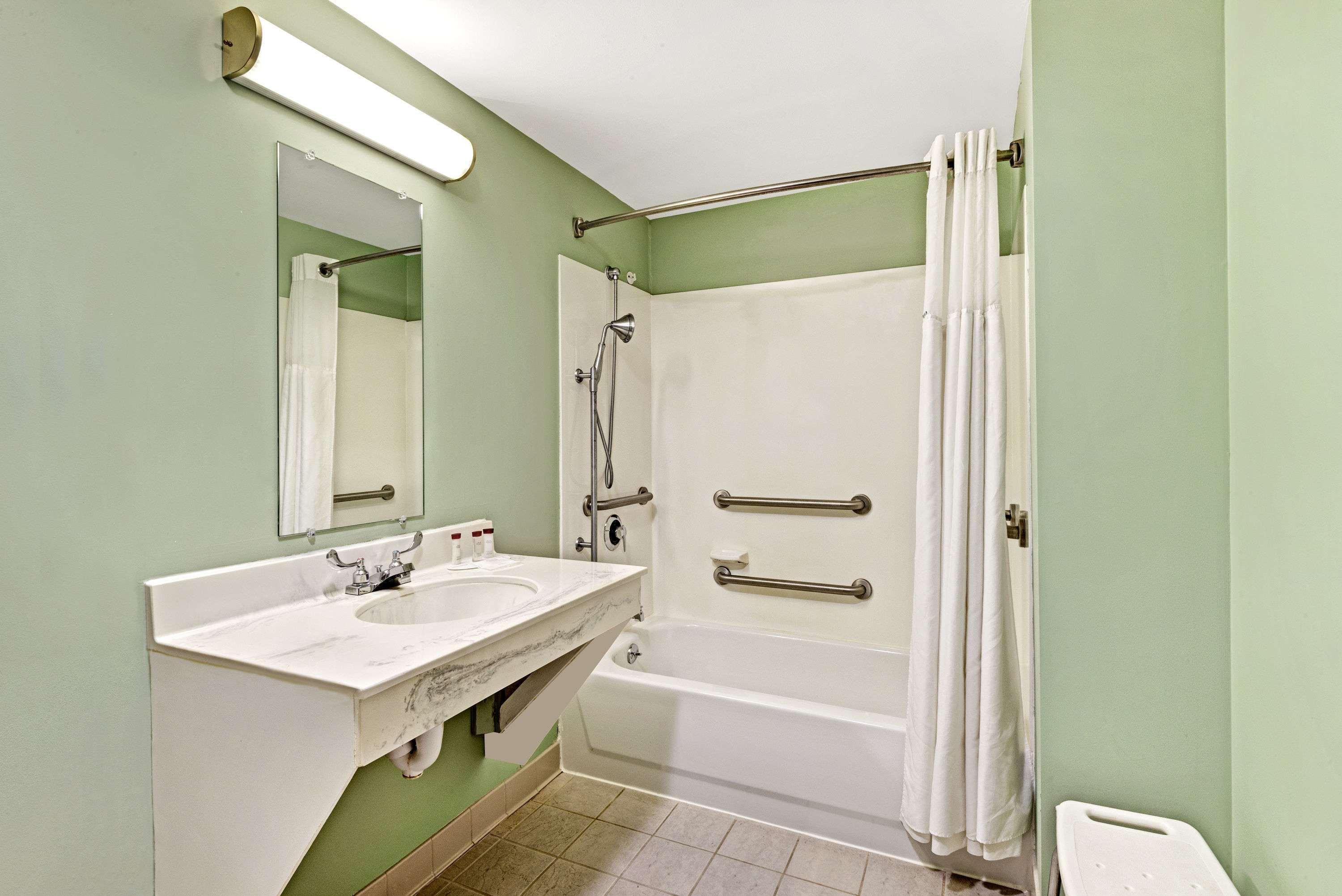Ramada By Wyndham Saco/Old Orchard Beach Area Ngoại thất bức ảnh